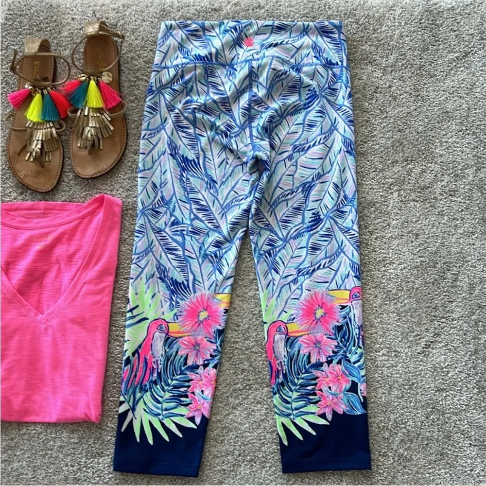 Lilly Pulitzer Luxletic Weekender Cropped Leggings - Picture 5 of 7
